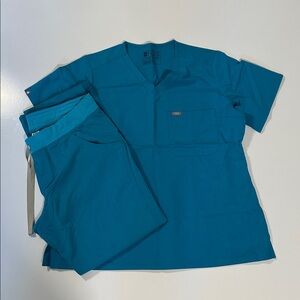 Figs Teal women’s L/P scrubs